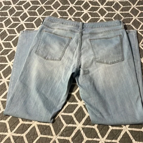 UNIVERSAL THREADS Mid Rise Skinny jeans - Picture 8 of 10